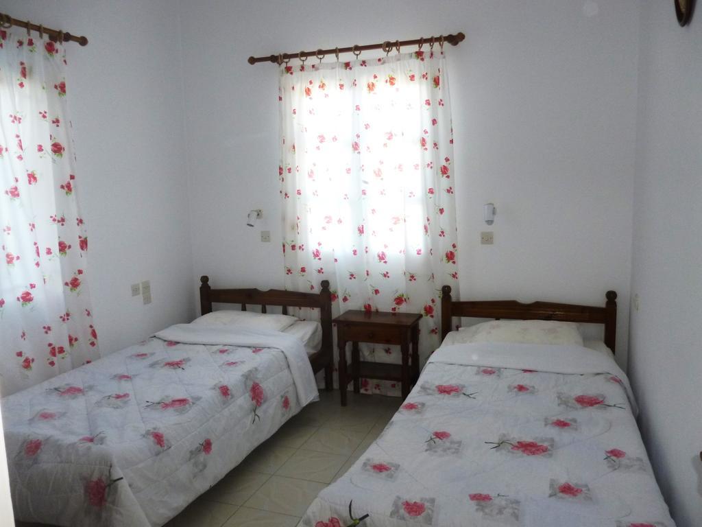 Apartments Jota Marathókampos Pokoj fotografie