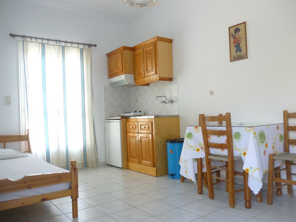 Apartments Jota Marathókampos Pokoj fotografie