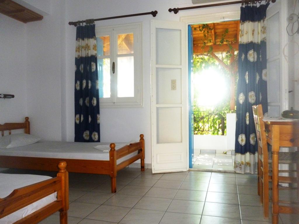 Apartments Jota Marathókampos Pokoj fotografie